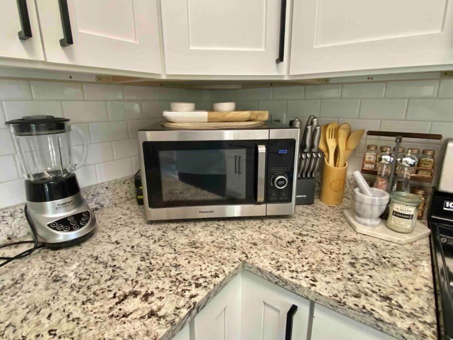 Donna'S Charm: 3 Br/King-Suite/Pools/Golf Daphne Exterior photo
