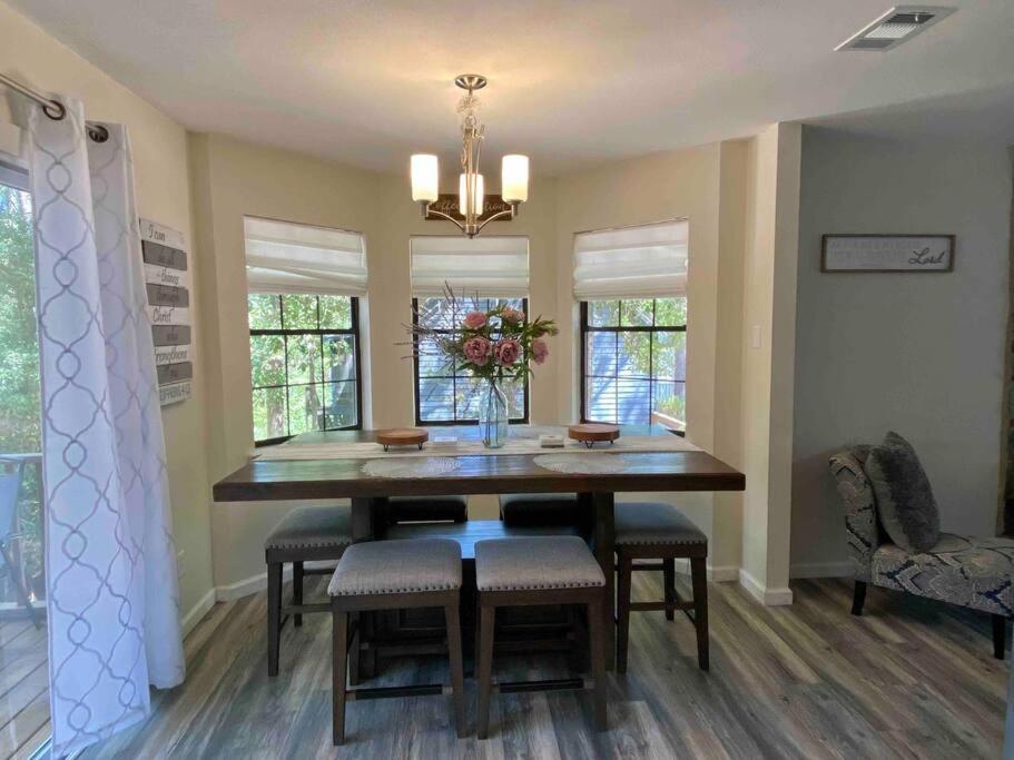 Donna'S Charm: 3 Br/King-Suite/Pools/Golf Daphne Exterior photo